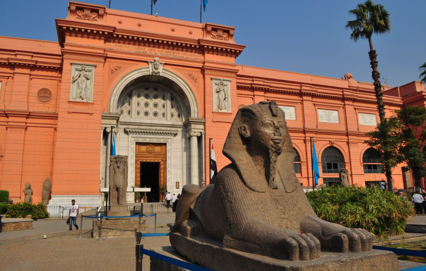 Private Full Day Tour to Giza Pyramids , Citadel & Egyptian Museum